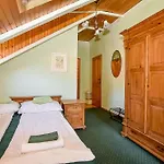 Cynamon Jacuzzi & Sauna Panzió