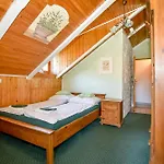 Cynamon Jacuzzi & Sauna Frühstückspension