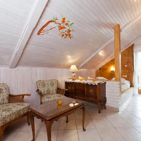 Bed & Breakfast Cynamon