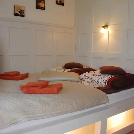 Cynamon Jacuzzi & Sauna 3*