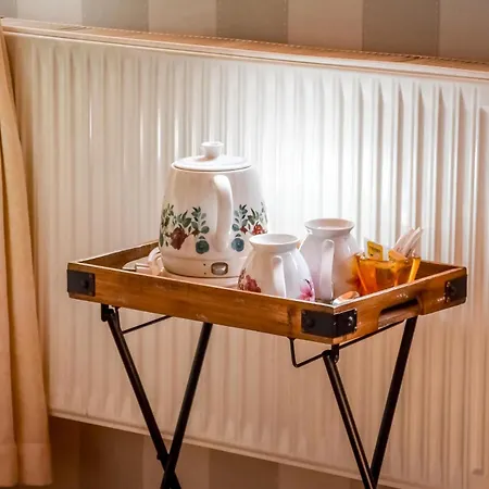 Cynamon Jacuzzi & Sauna 3* فيسلا