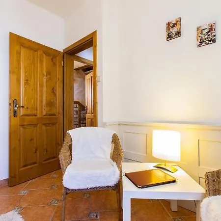 Cynamon Jacuzzi & Sauna Weichsel