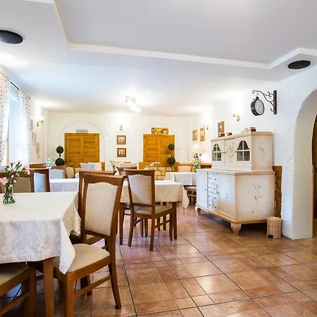 Cynamon Jacuzzi & Sauna Weichsel