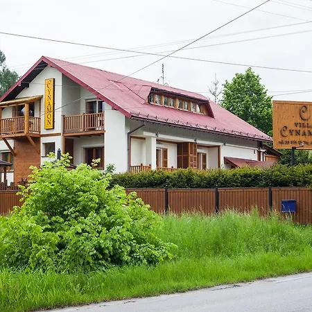 Bed and breakfast Cynamon Jacuzzi & Sauna *