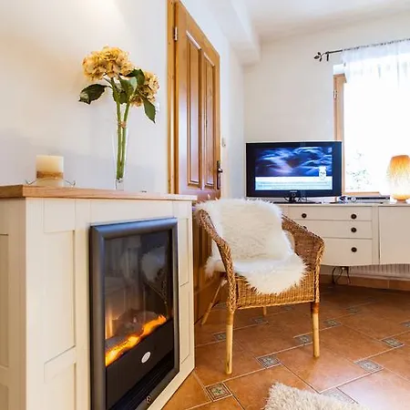 Bed & Breakfast Cynamon Jacuzzi & Sauna